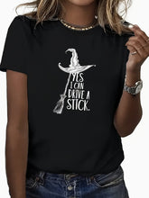Women’s Funny Halloween Witch Graphic T-Shirt Yes I Can Drive a Stick Cute Witch Hat Broom Print Casual Short Sleeve Tee Novelty Gift