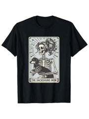 Dachshund Mom Skeleton Tarot Card Funny Wiener Dog Graphic Tee for Men Women, Cute Spooky Dog Lover Short Sleeve T-Shirt, Casual Crew Neck Top for Dachshund Owner Gift