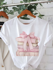 Stack Of Books With Pink Bow T-Shirt Book Lover Reader Aesthetic Tee