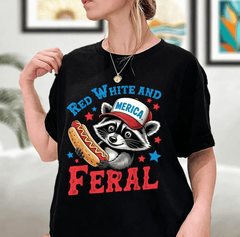 Unisex Funny 4th of July Raccoon Graphic T‑Shirt, Red White And Feral Merica Hot Dog Raccoon Crew Neck Short‑Sleeve Tee, Patriotic USA Holiday Casual Top