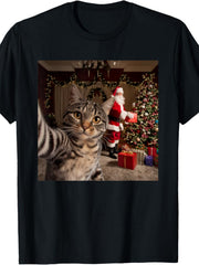 Funny Christmas Cat & Santa Selfie T-Shirt - Crew Neck Casual Tee, Funny Holiday Gift for Christmas Parties & Daily Wear Cute Tabby Cat Design with Selfie Pose & Santa Claus