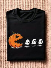 Funny Pumpkin Chasing Ghosts Halloween Graphic T‑Shirt, Spooky Fall Casual Short Sleeve Tee for Men Women