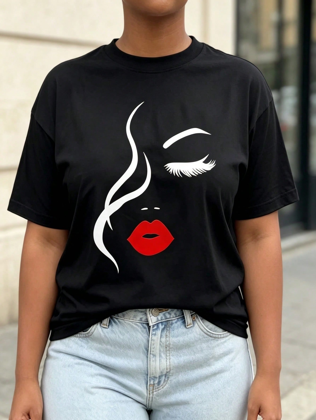 Face Line Print Crew Neck Tee Black Cotton Stretch Regular Fit Top