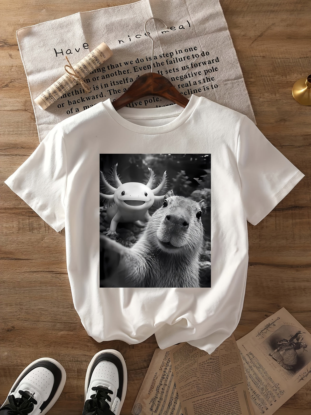 Capybara Selfie Print Short Sleeve Tee Spring Summer Crew Neck Top