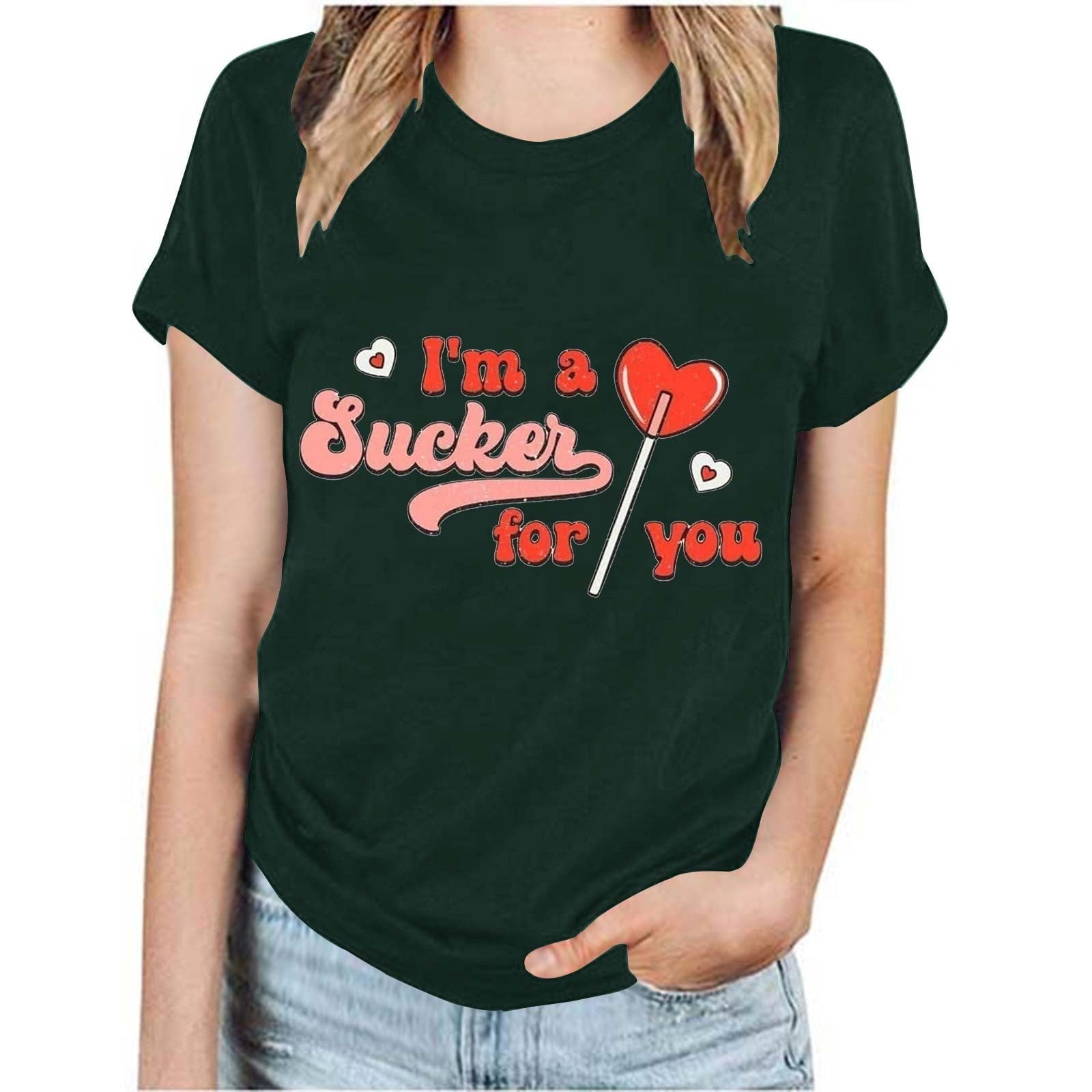 Lilgiuy Valentine Love Heart Tshirt Women Cute Graphic Valentine's Day Tee Lover Gifts Short Sleeve Crewneck Lightweight Shirt Gift for Your Mom Black(S-3XL)