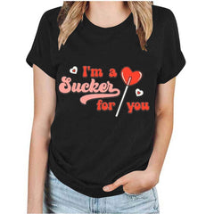 Lilgiuy Valentine Love Heart Tshirt Women Cute Graphic Valentine's Day Tee Lover Gifts Short Sleeve Crewneck Lightweight Shirt Gift for Your Mom Black(S-3XL)